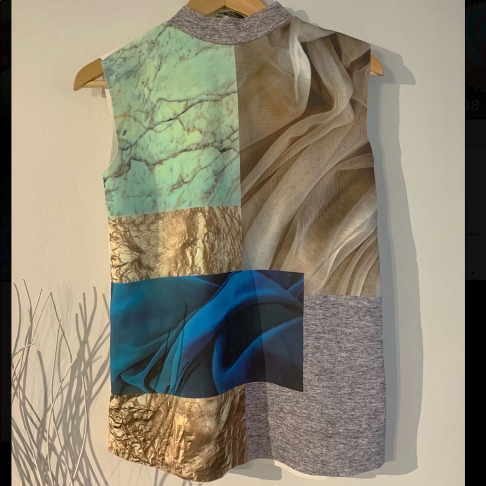 Zara Geometric light top
